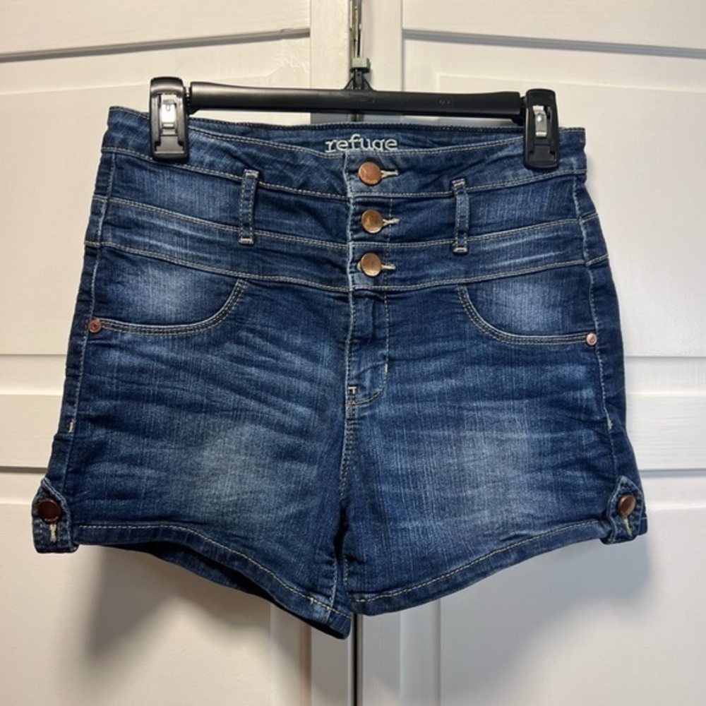 Refuge Denim Shorts Size Women’s 10 Color Blue